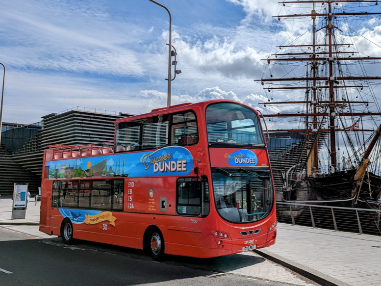 bus journeys dundee